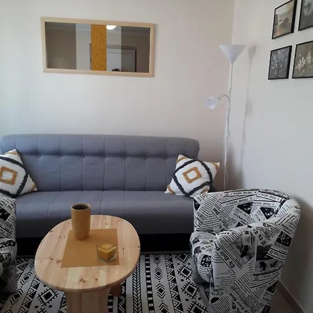 Golden Apartment
