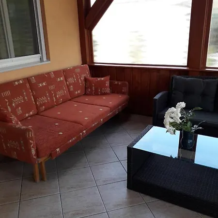 Golden Apartment Tiszafured